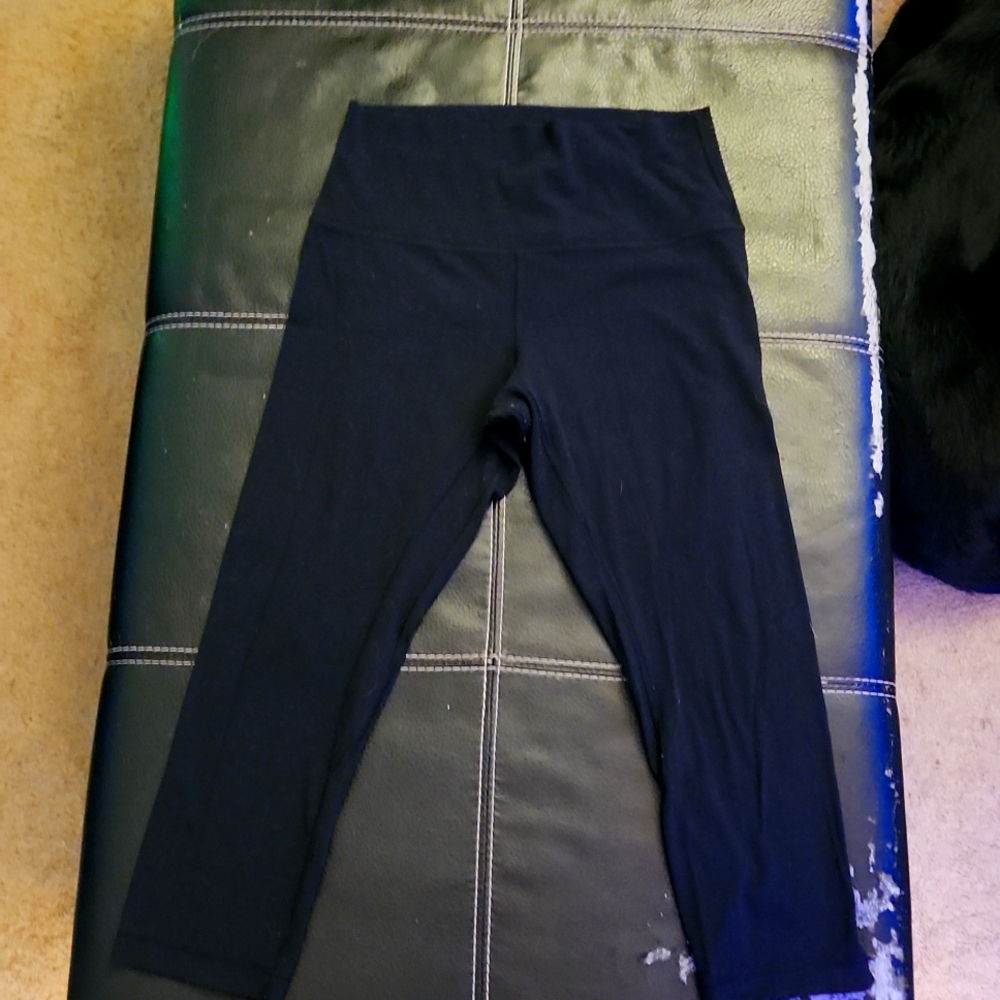 Lululemon Align 3/4 length leggings